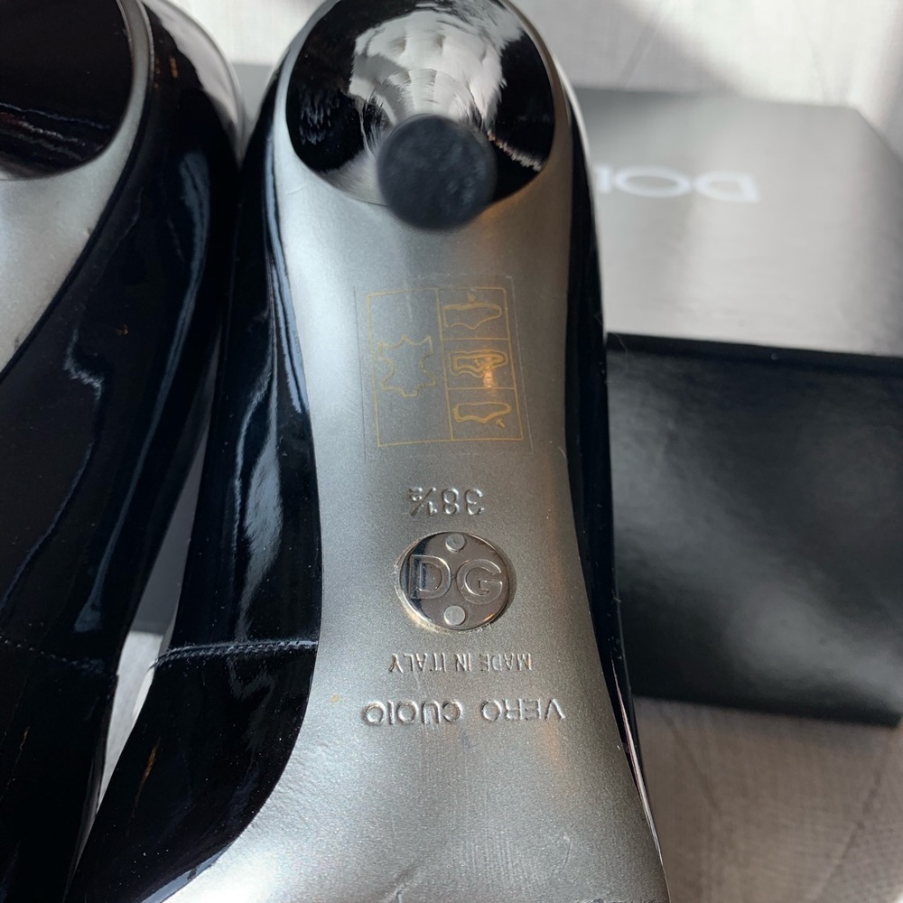 Dolce & Gabbana Vernice Spuntata Pump Black Patent Leather Size 38.5 - Picture 7 of 15